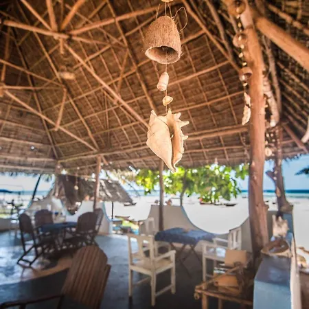 Ocean Breeze Lodge